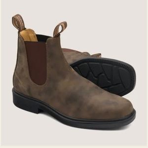 Blundstone #1306 Men’s Dress Chelsea Boots. Pre-Owned. 9 Men’s US, 8 AUS